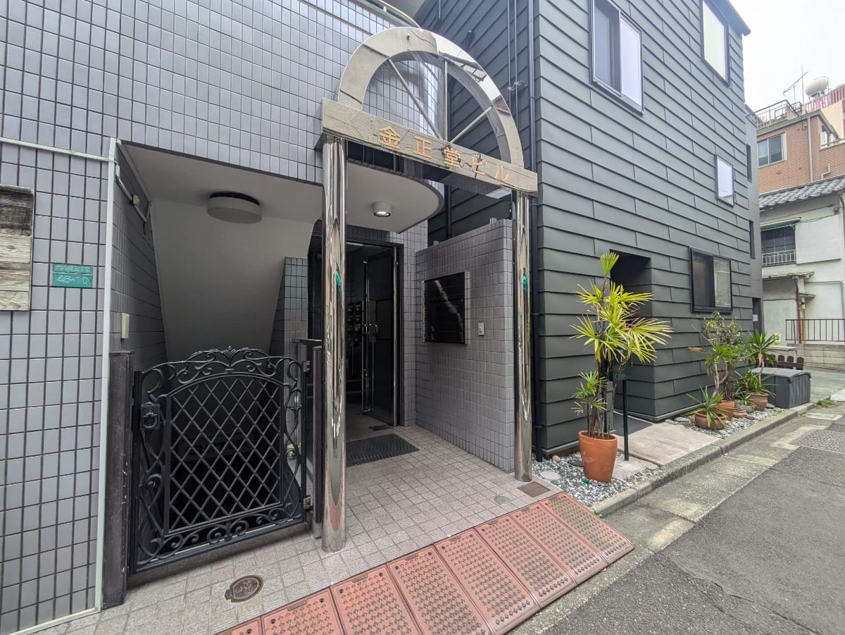 v20260331151546/fresh/building/J00100410518_3