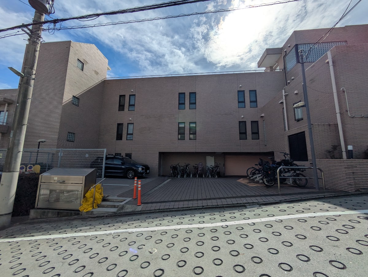 v20260331151546/fresh/building/J00100417608_12