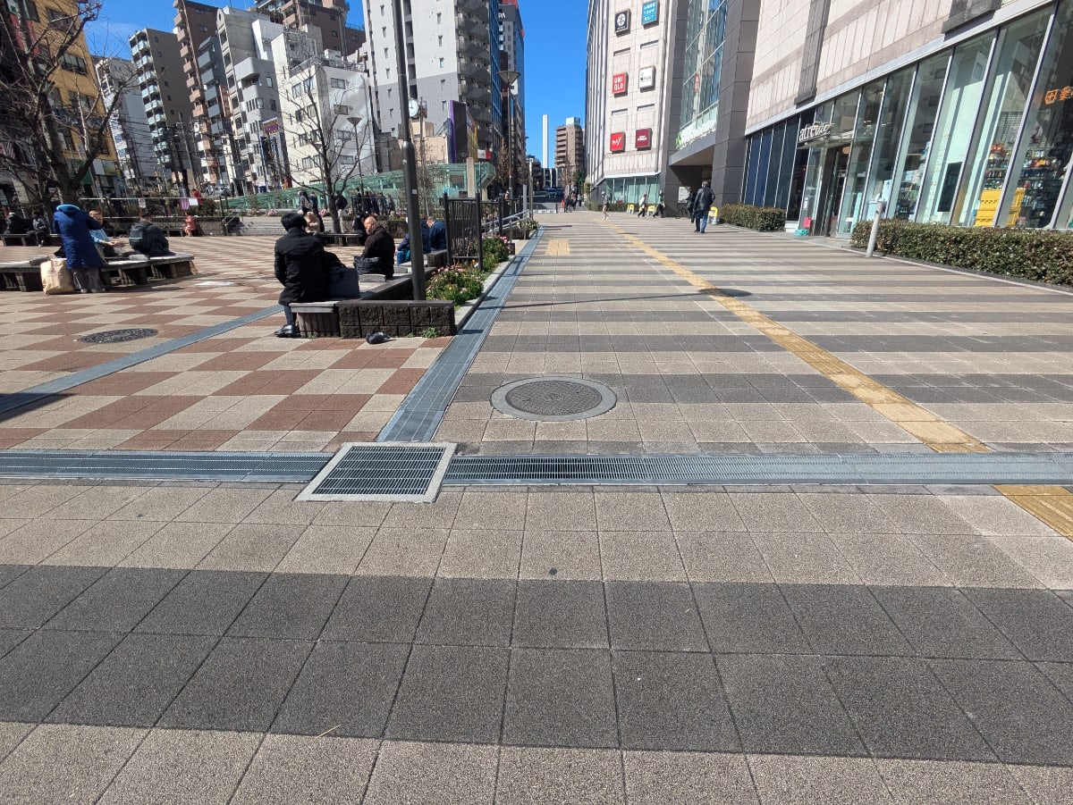 v20260331151546/fresh/building/J00100420792_7
