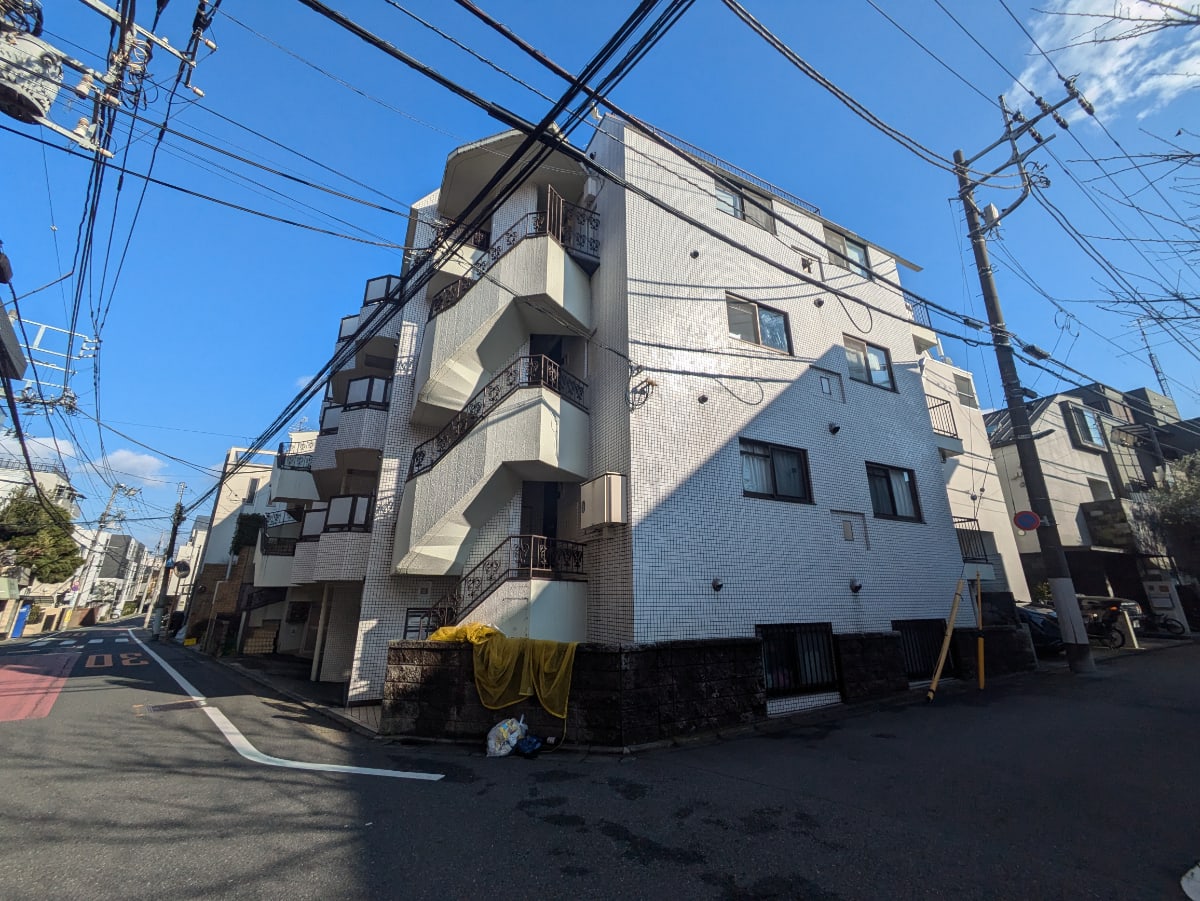 v20260331151546/fresh/building/J00100478037_1
