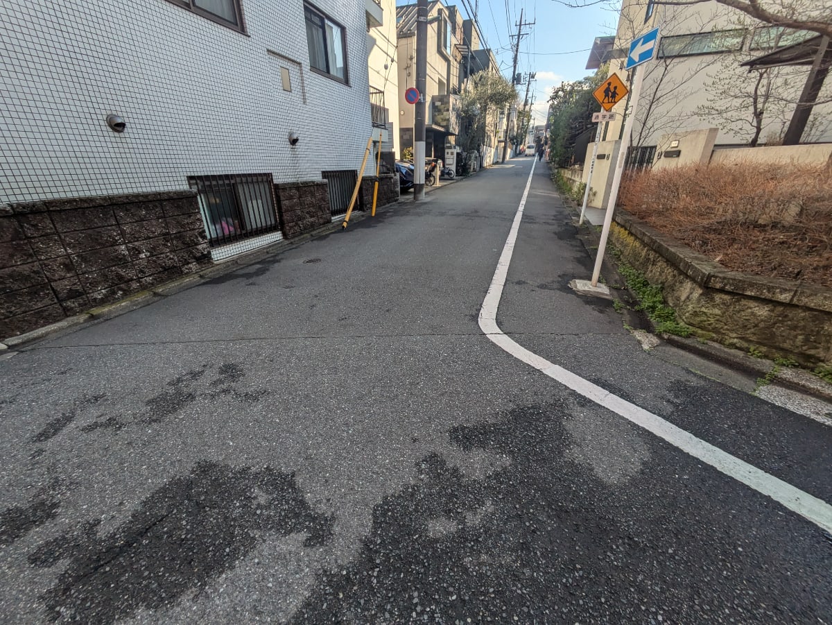 v20260331151546/fresh/building/J00100478037_10