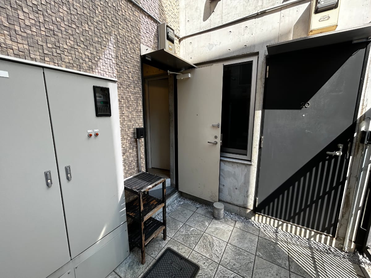 v20260331151546/fresh/building/J00100479407_14