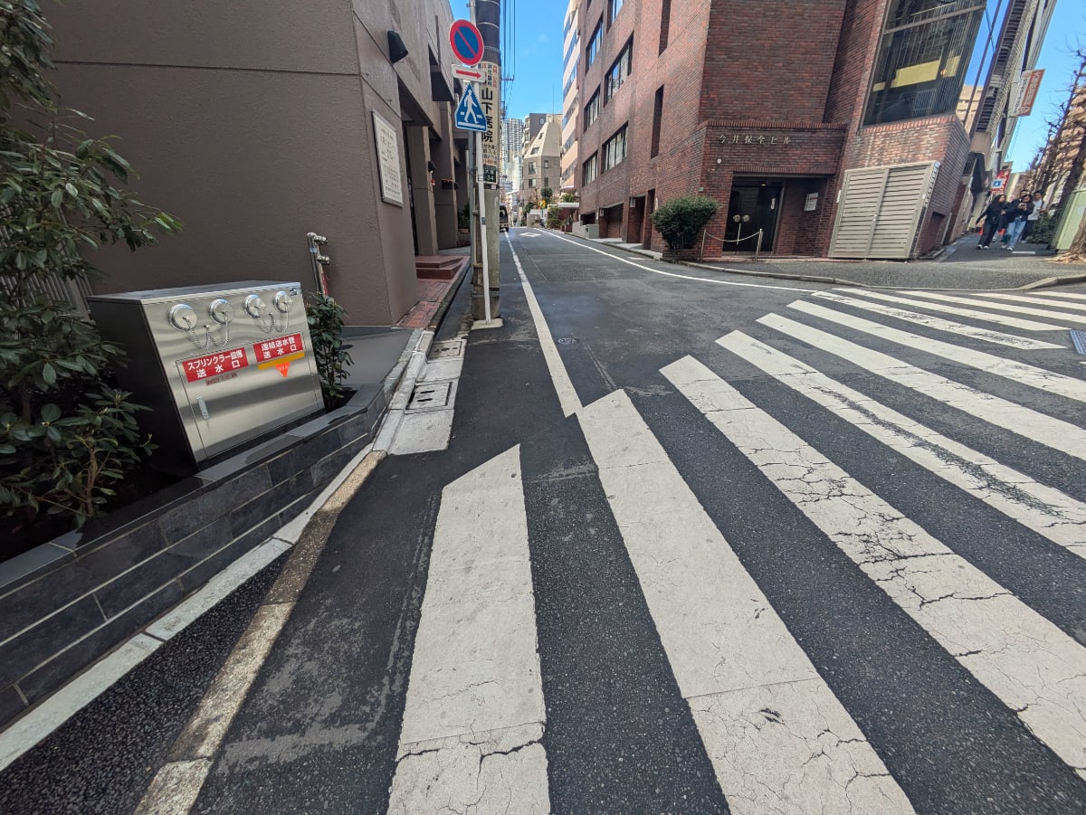 v20260331151546/fresh/building/J00100503674_10