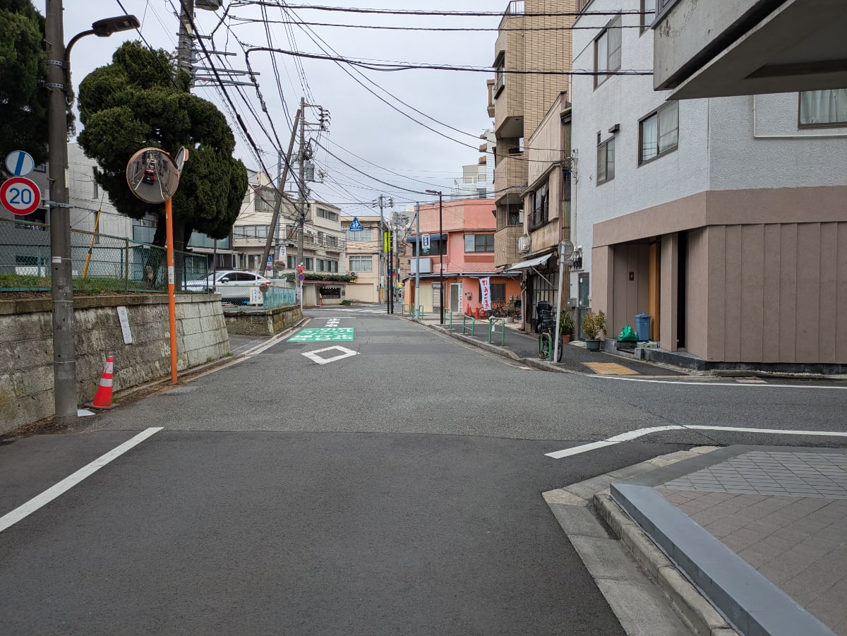 v20260331151546/fresh/building/J00100609811_12