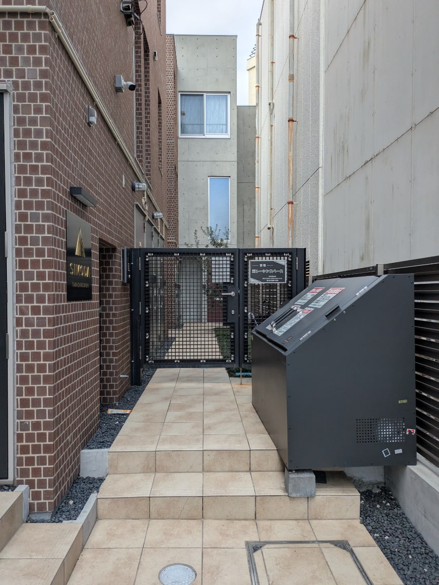 v20260331151546/fresh/building/J00100610057_3