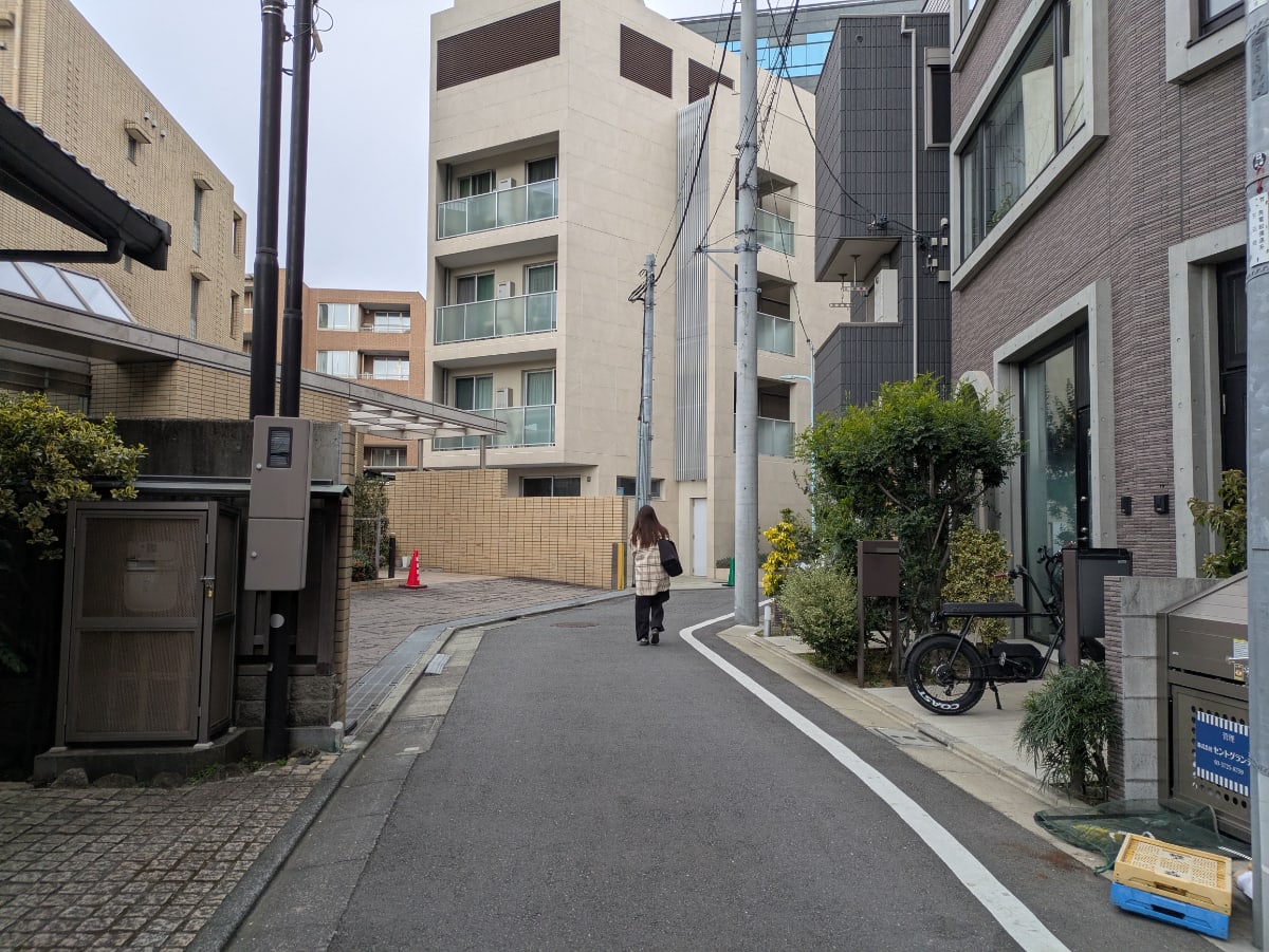 v20260331151546/fresh/building/J00100611967_9