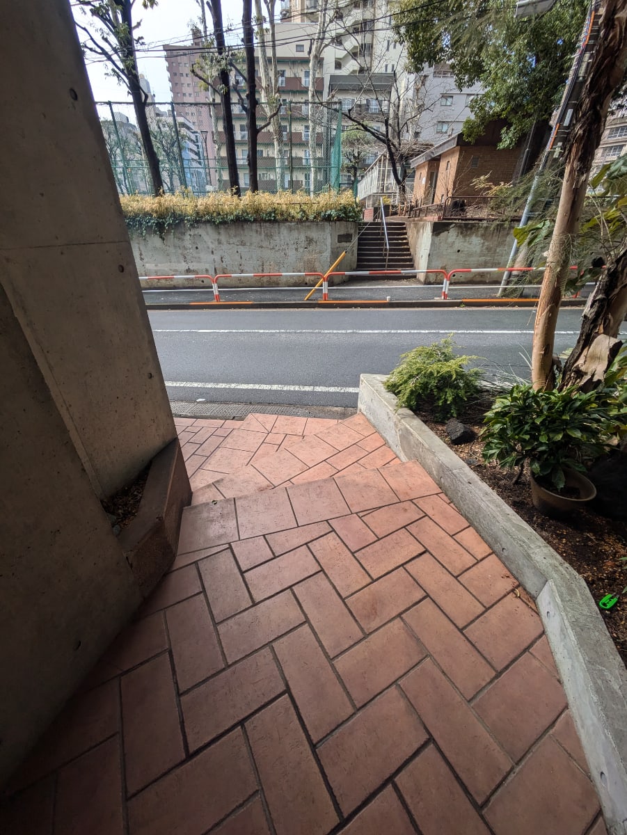 v20260331151546/fresh/building/J00100635015_7