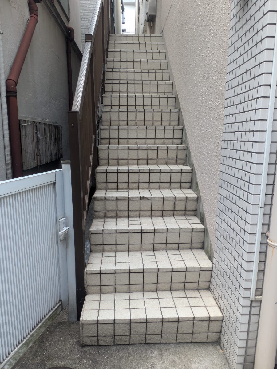 v20260406072300/fresh/building/J00100360361_4