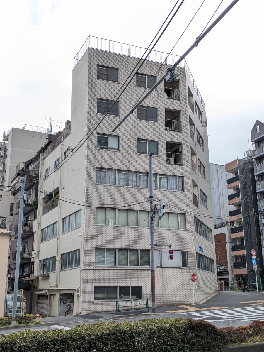 v20260406072300/fresh/building/J00100370232_10