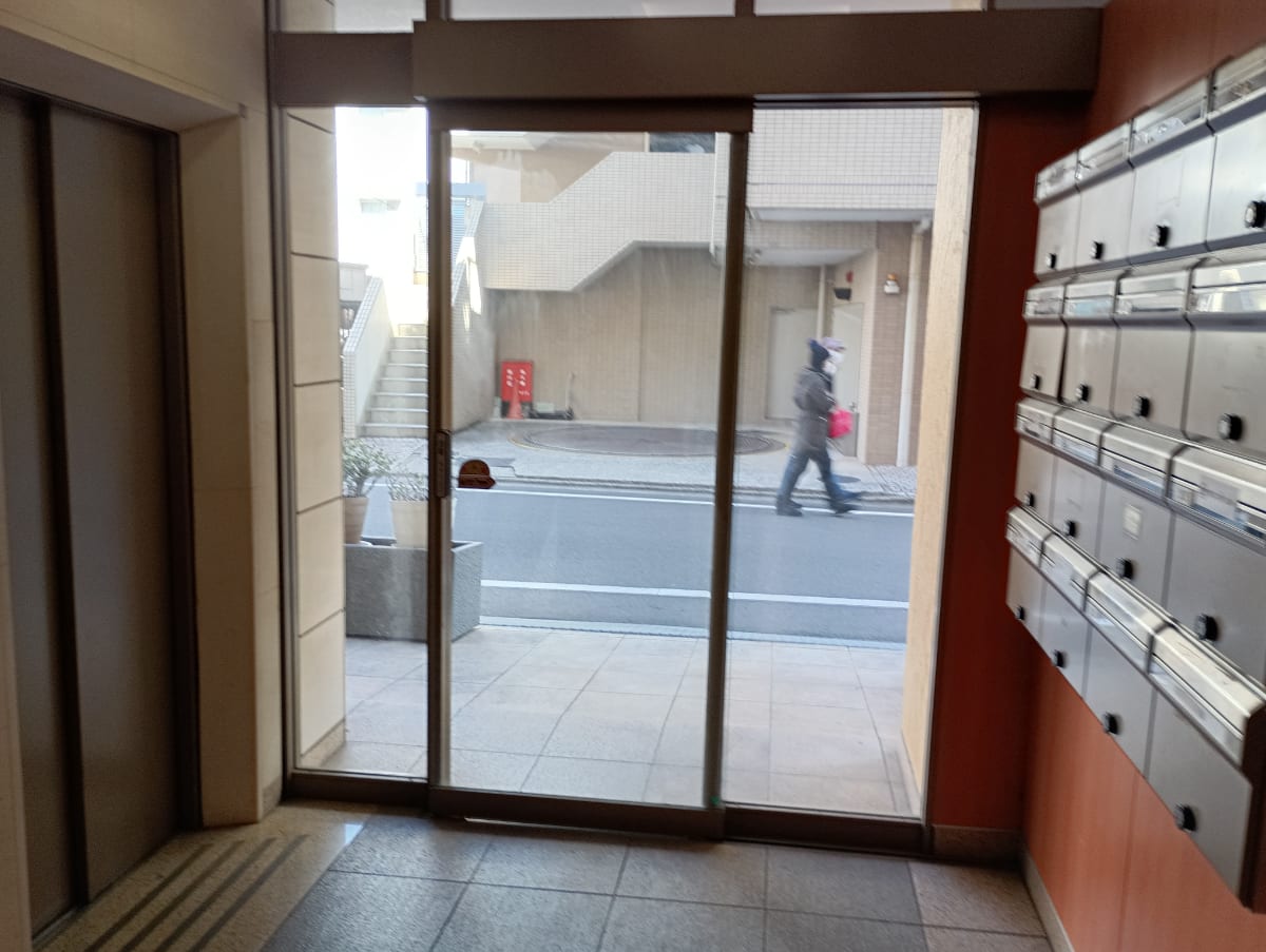 v20260406072300/fresh/building/J00100371718_9