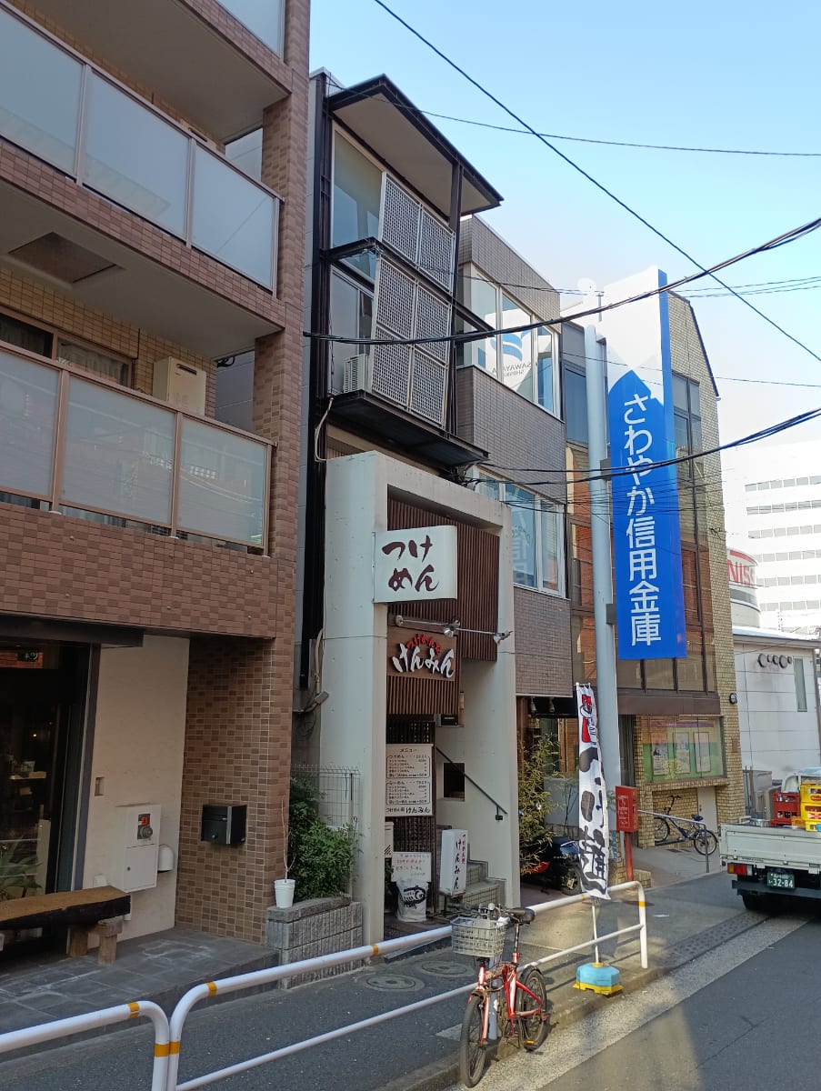 v20260406072300/fresh/building/J00100372780_7