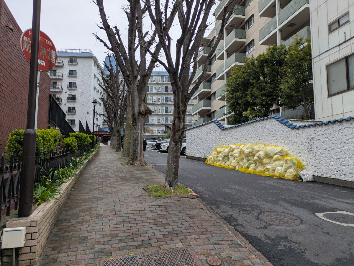 v20260406072300/fresh/building/J00100375711_7