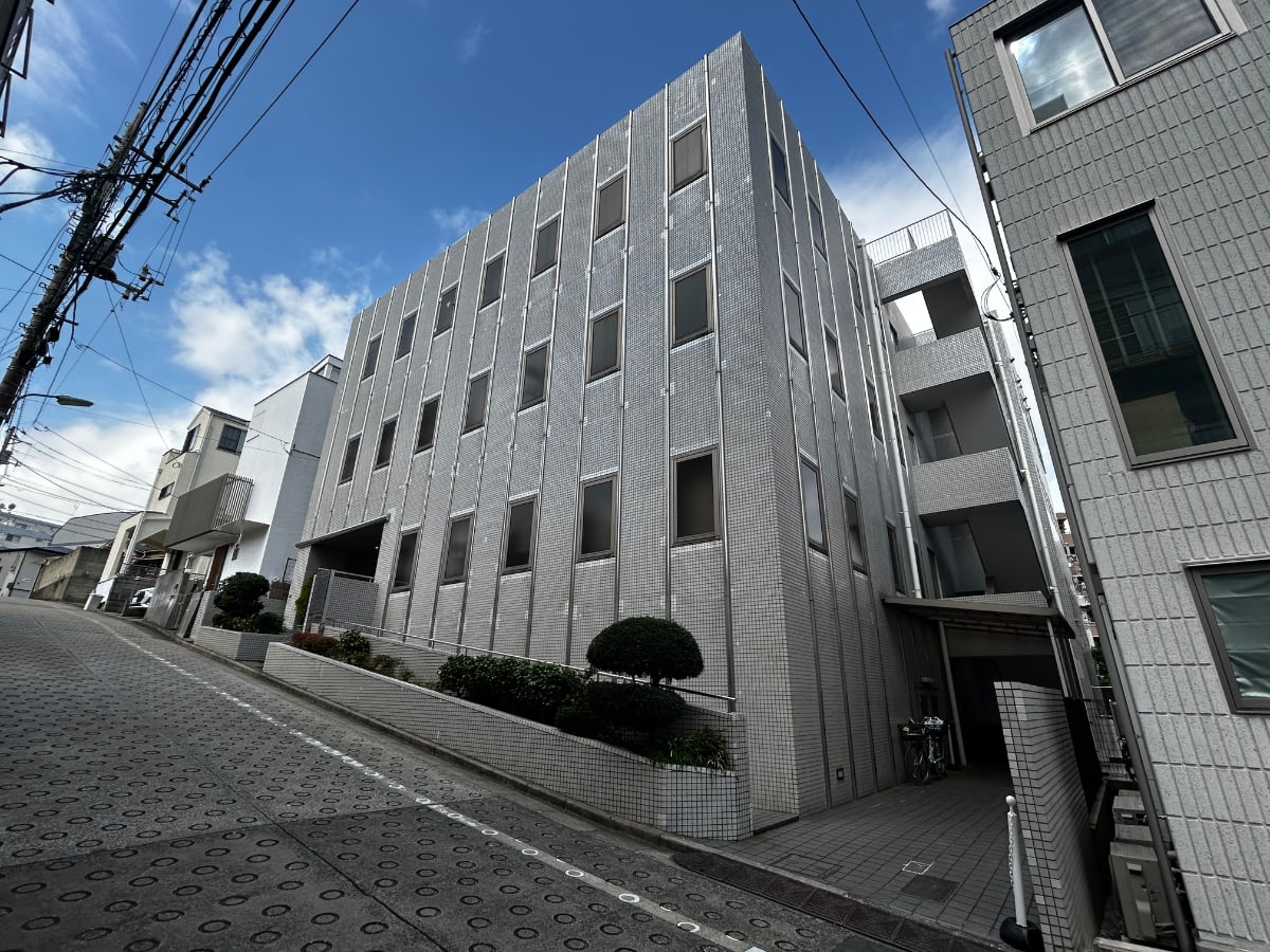 v20260406072300/fresh/building/J00100381211_13