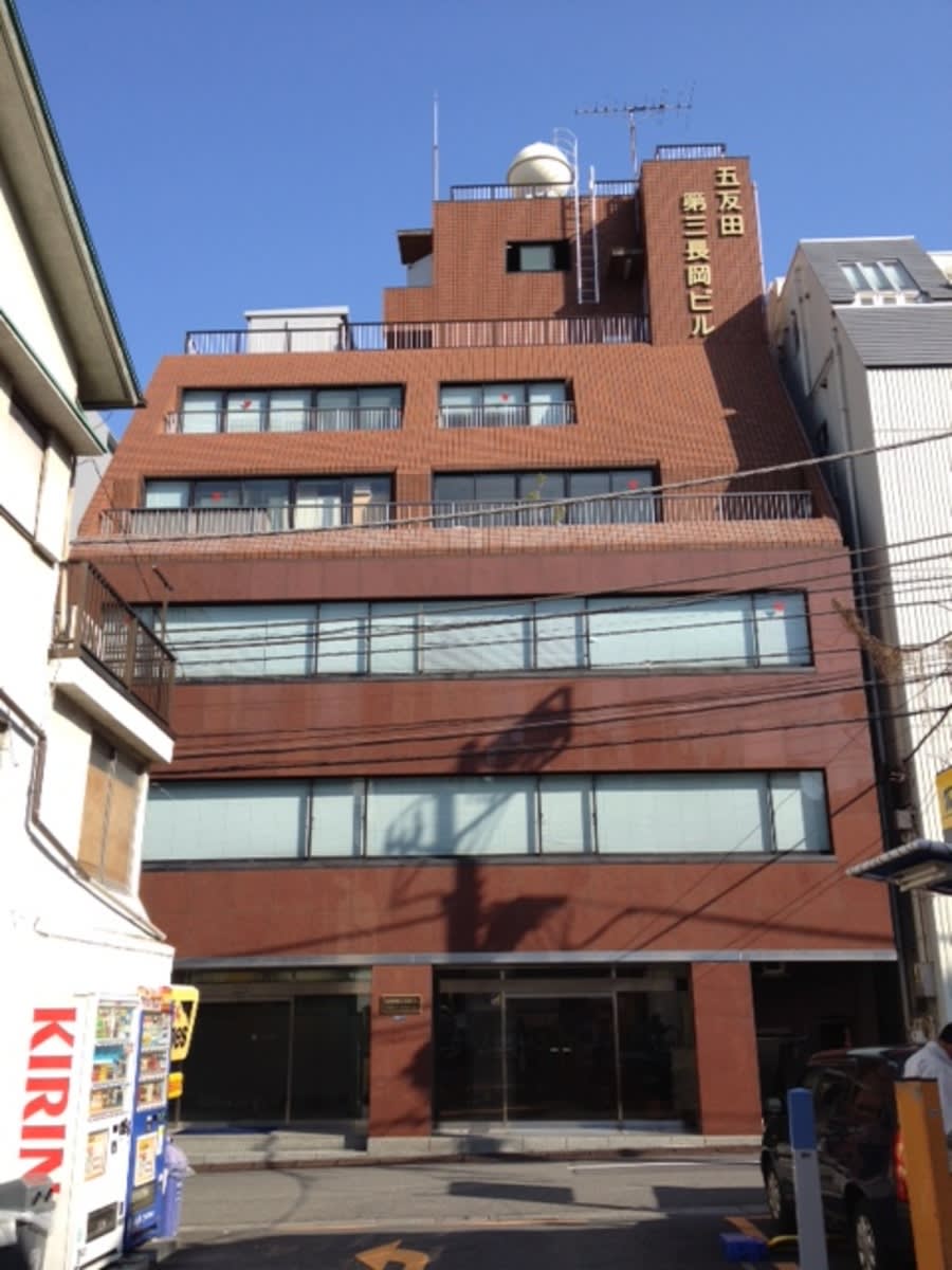 v20260406072300/fresh/building/J00100381221_12