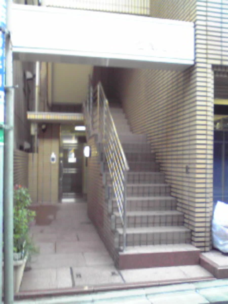 v20260406072300/fresh/building/J00100387887_3