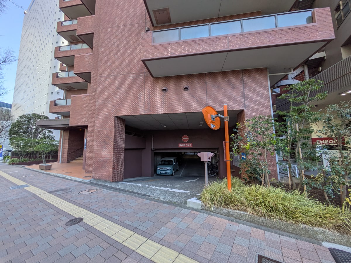 v20260406072300/fresh/building/J00100388394_13
