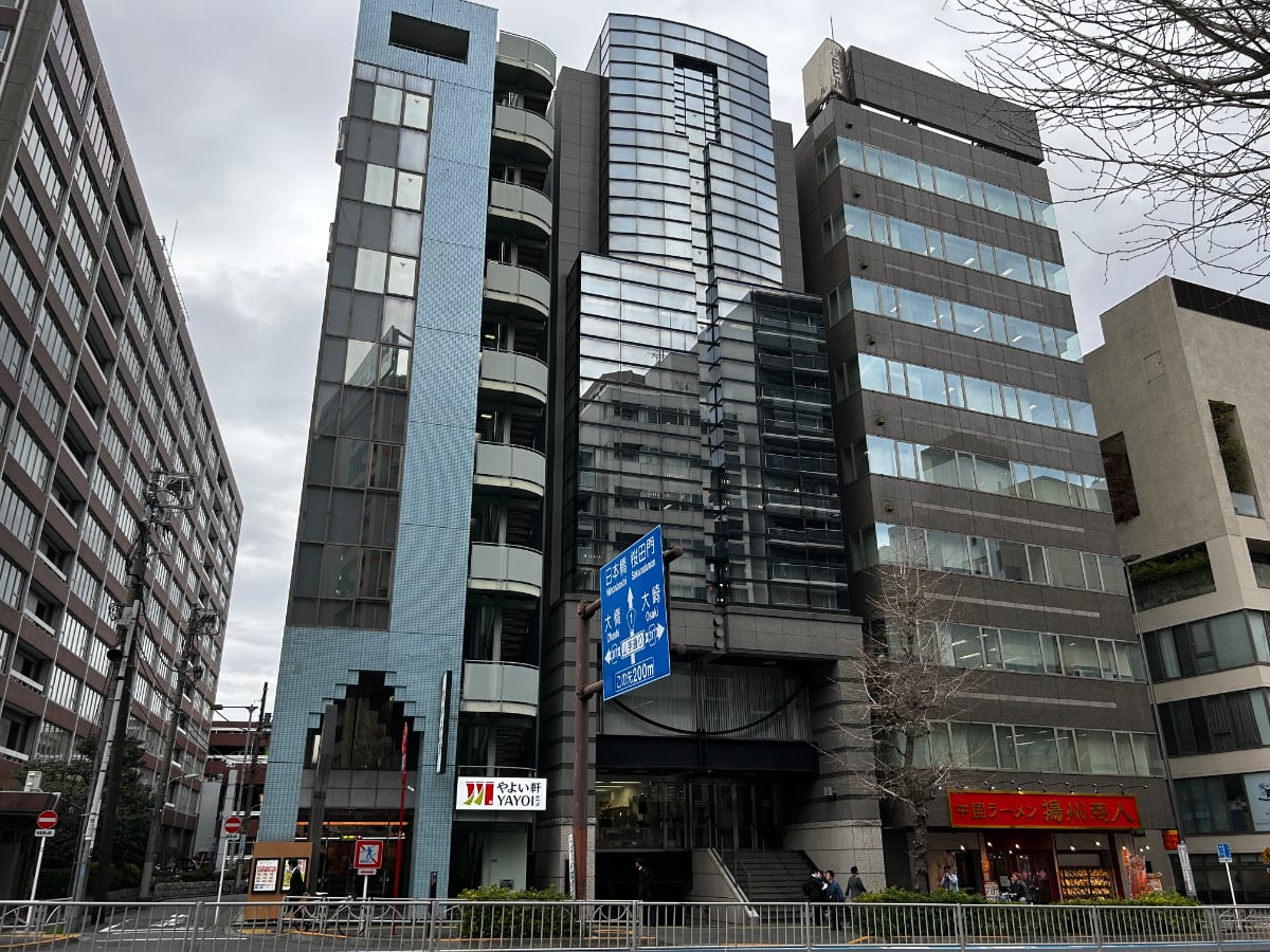 v20260406072300/fresh/building/J00100388726_8