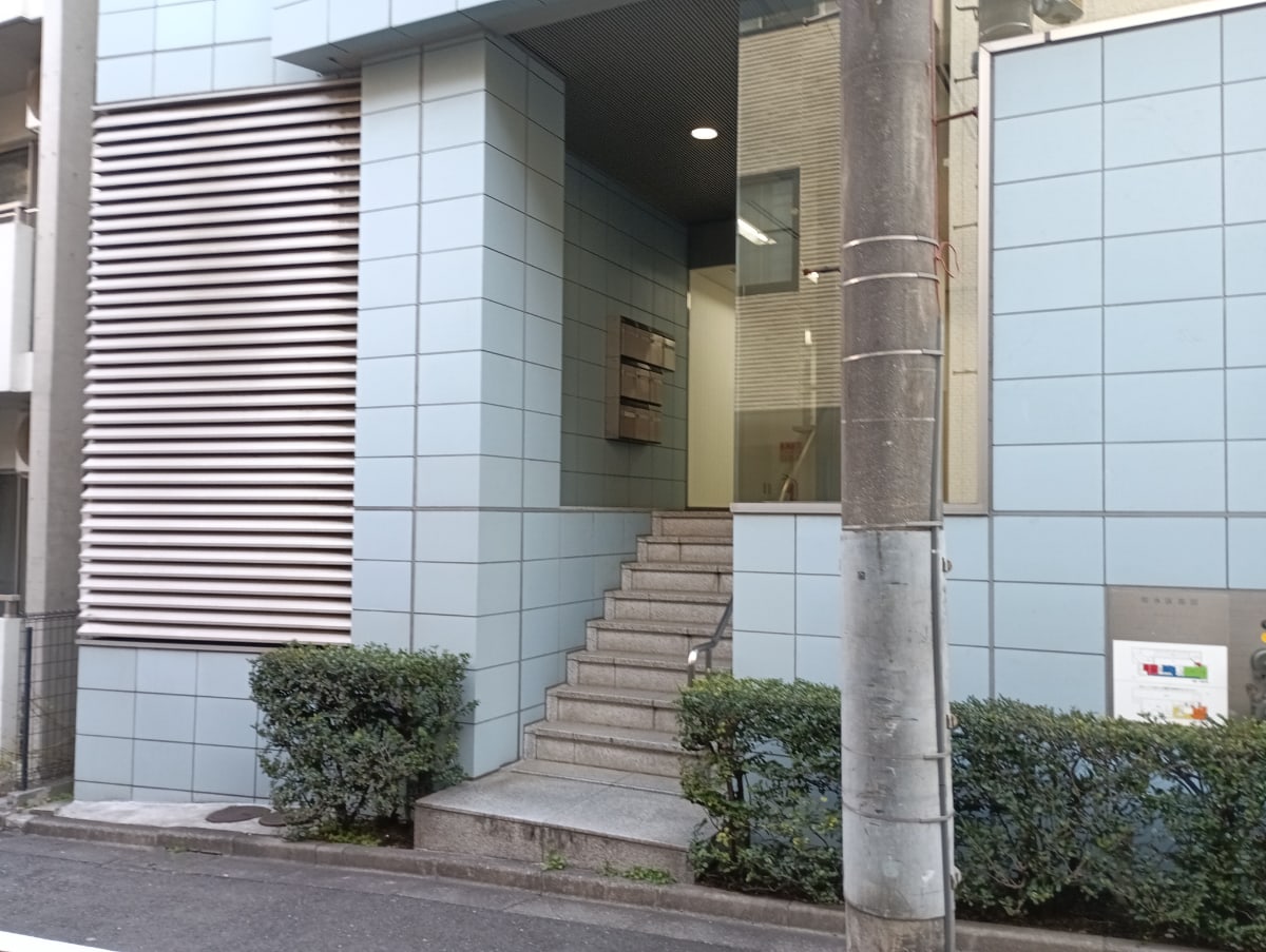 v20260406072300/fresh/building/J00100389041_10