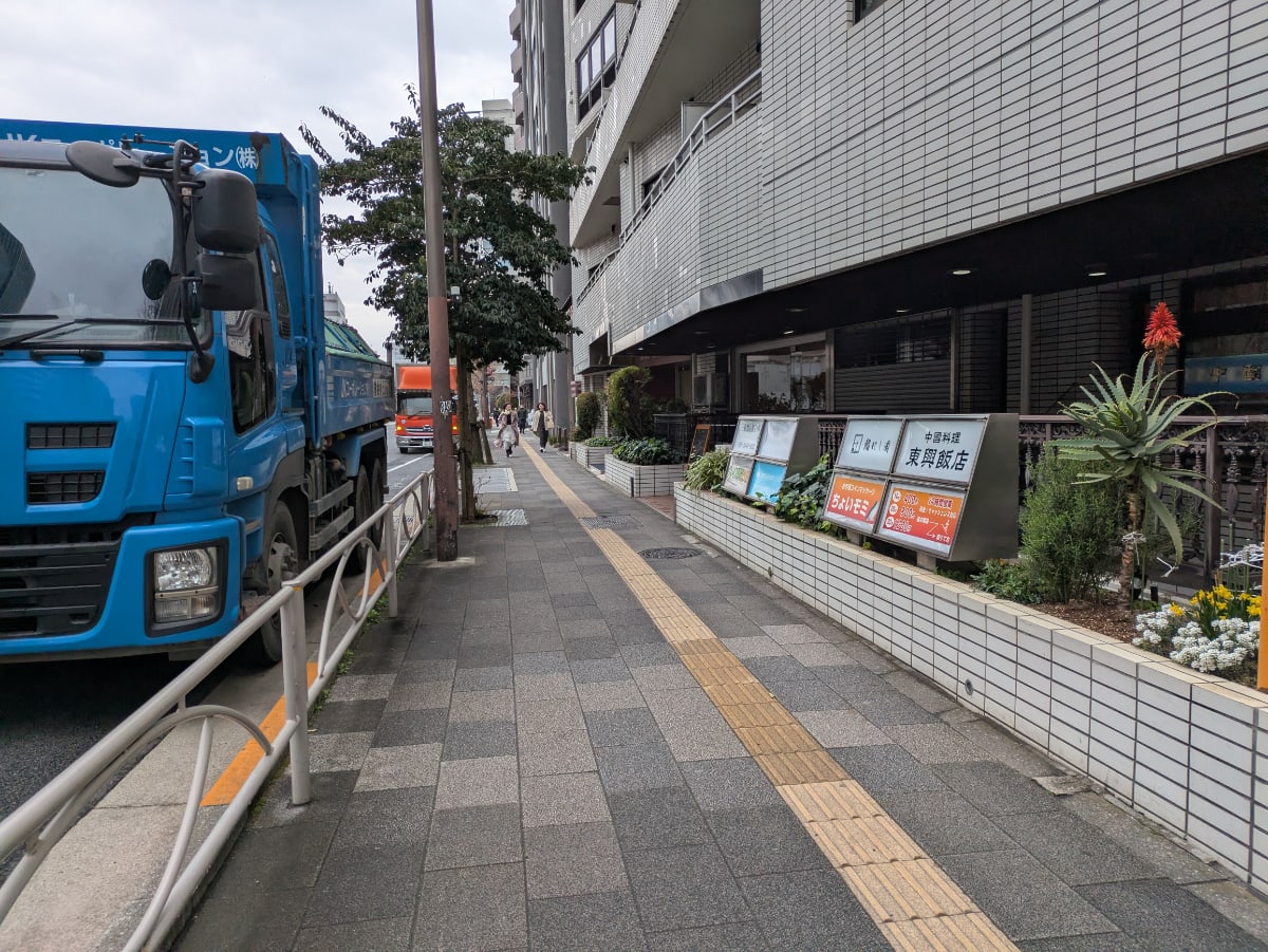 v20260406072300/fresh/building/J00100389306_2