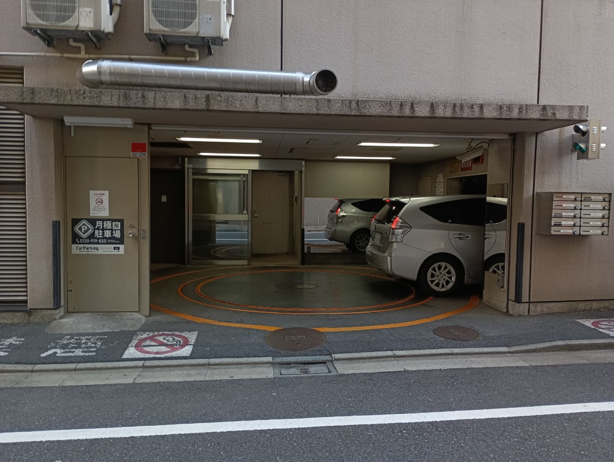 v20260406072300/fresh/building/J00100389483_12