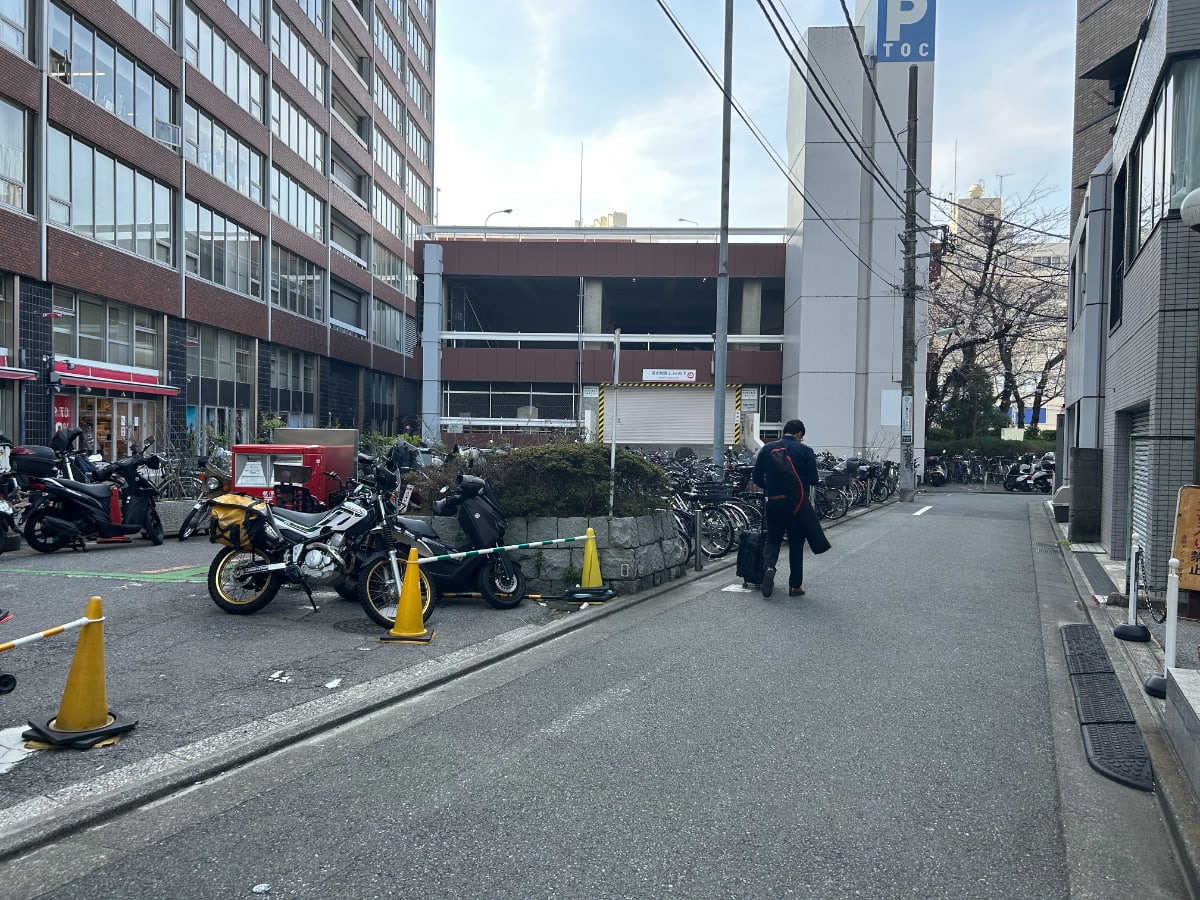 v20260406072300/fresh/building/J00100390647_2
