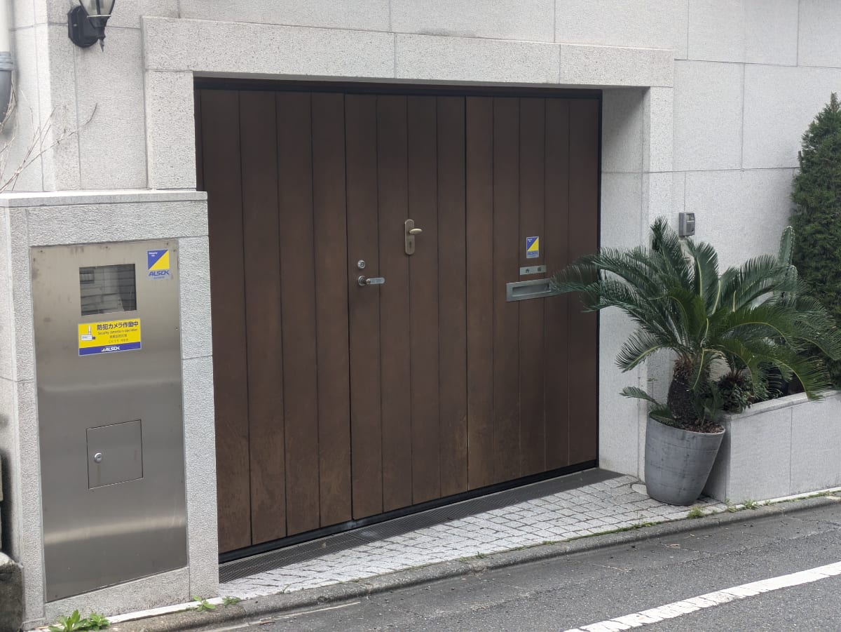 v20260406072300/fresh/building/J00100394019_3
