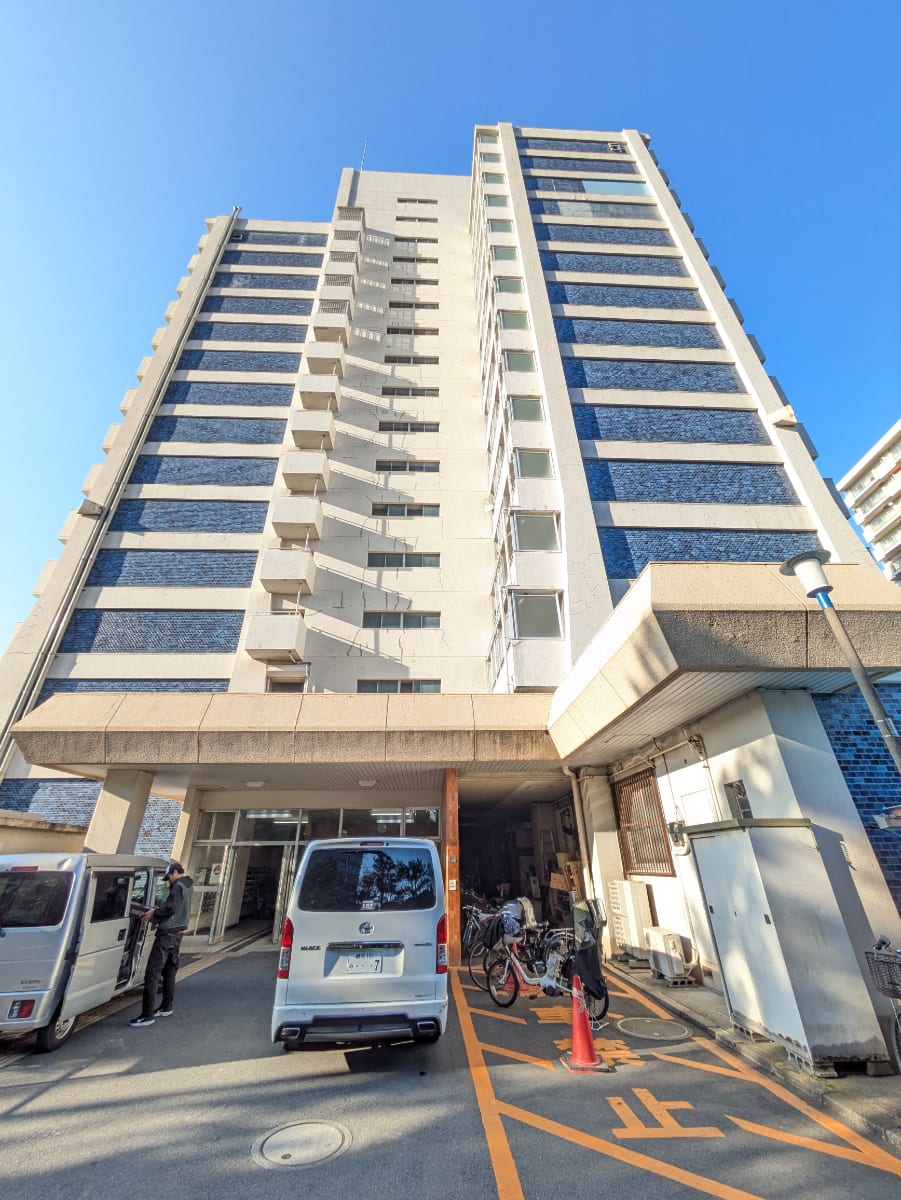 v20260406072300/fresh/building/J00100402187_12