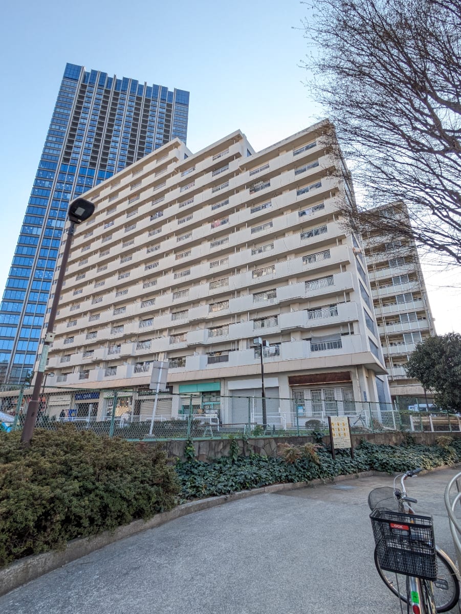 v20260406072300/fresh/building/J00100402187_13