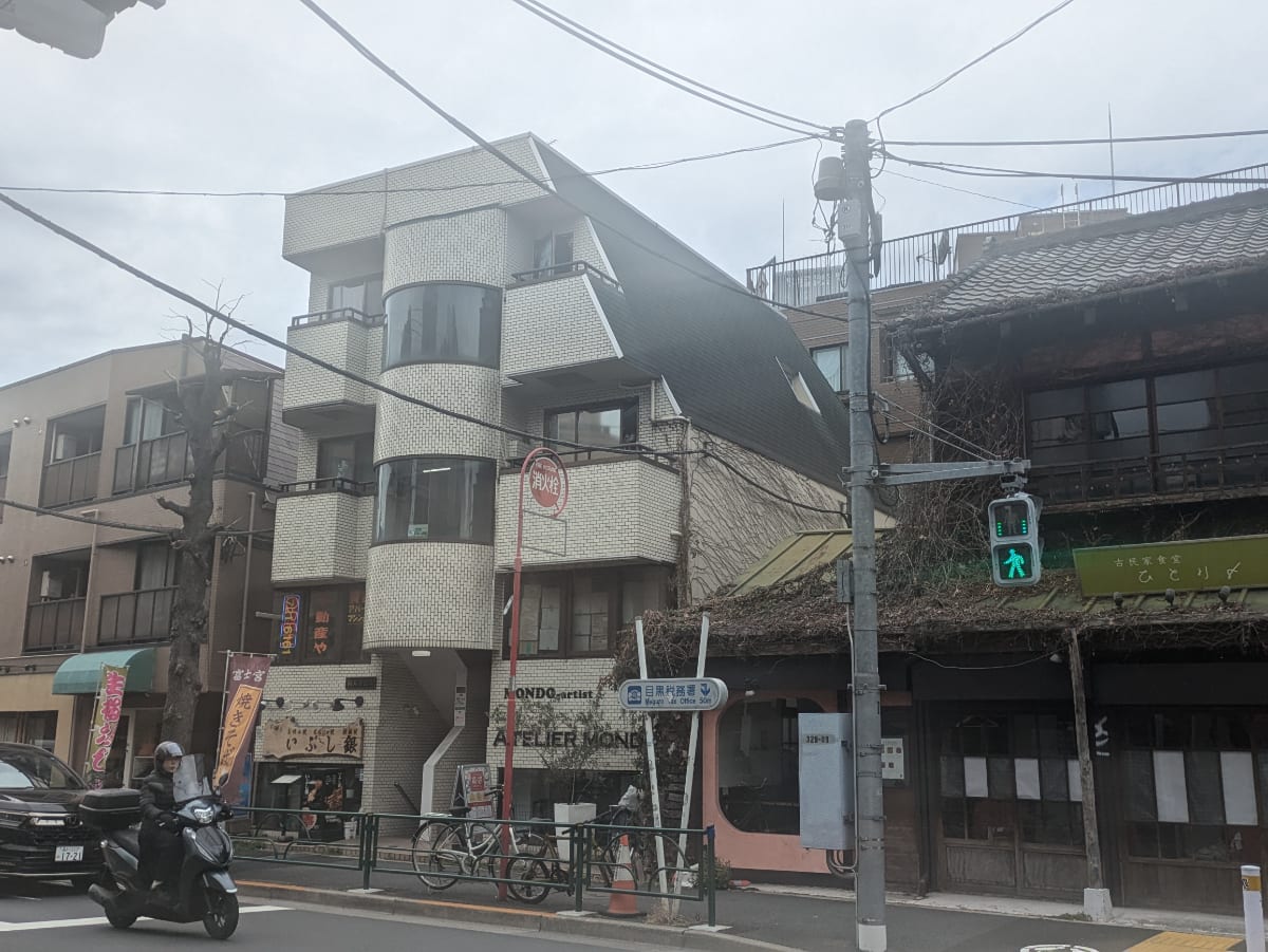 v20260406072300/fresh/building/J00100402830_12