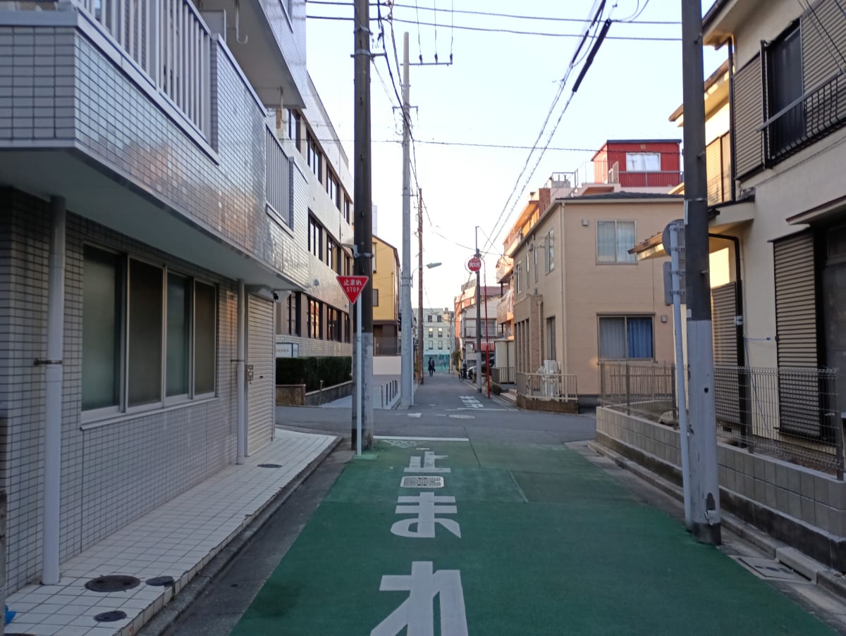 v20260406072300/fresh/building/J00100404567_2