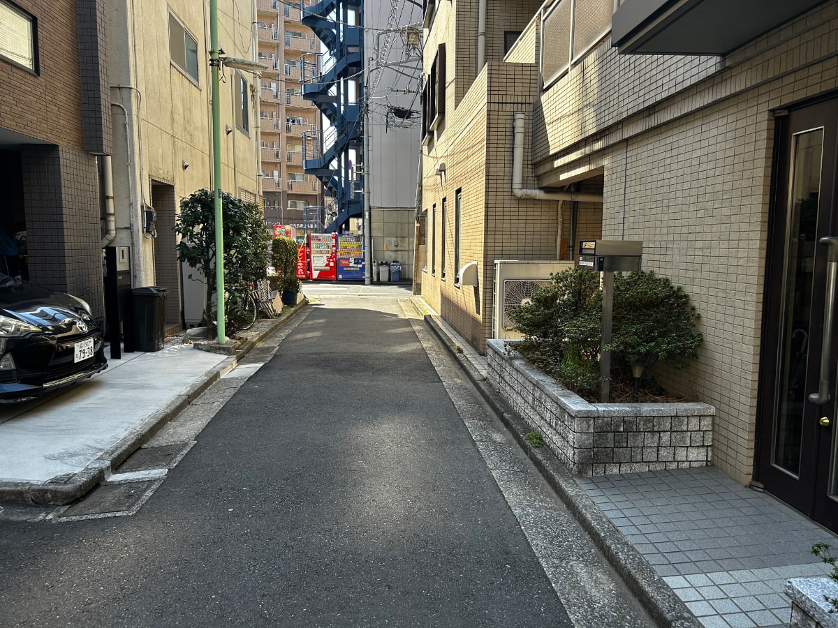v20260406072300/fresh/building/J00100409591_2