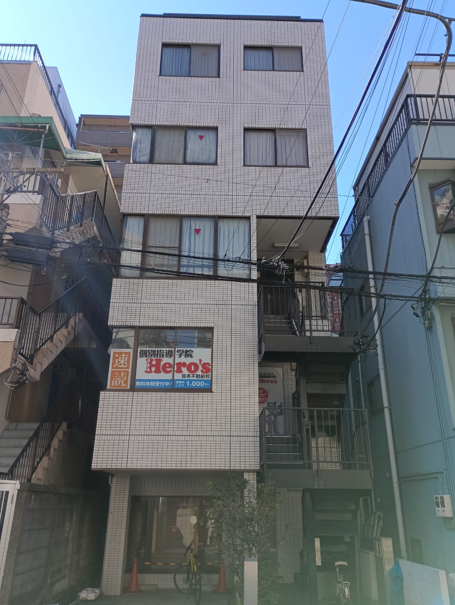 v20260406072300/fresh/building/J00100410937_1