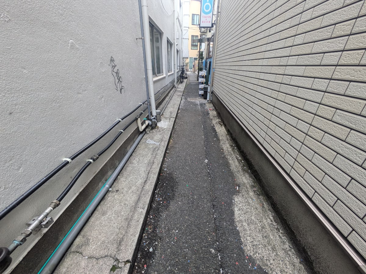 v20260406072300/fresh/building/J00100415940_9