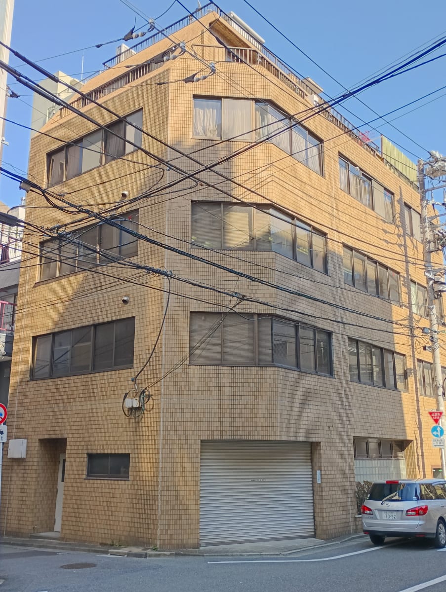 v20260406072300/fresh/building/J00100418497_1