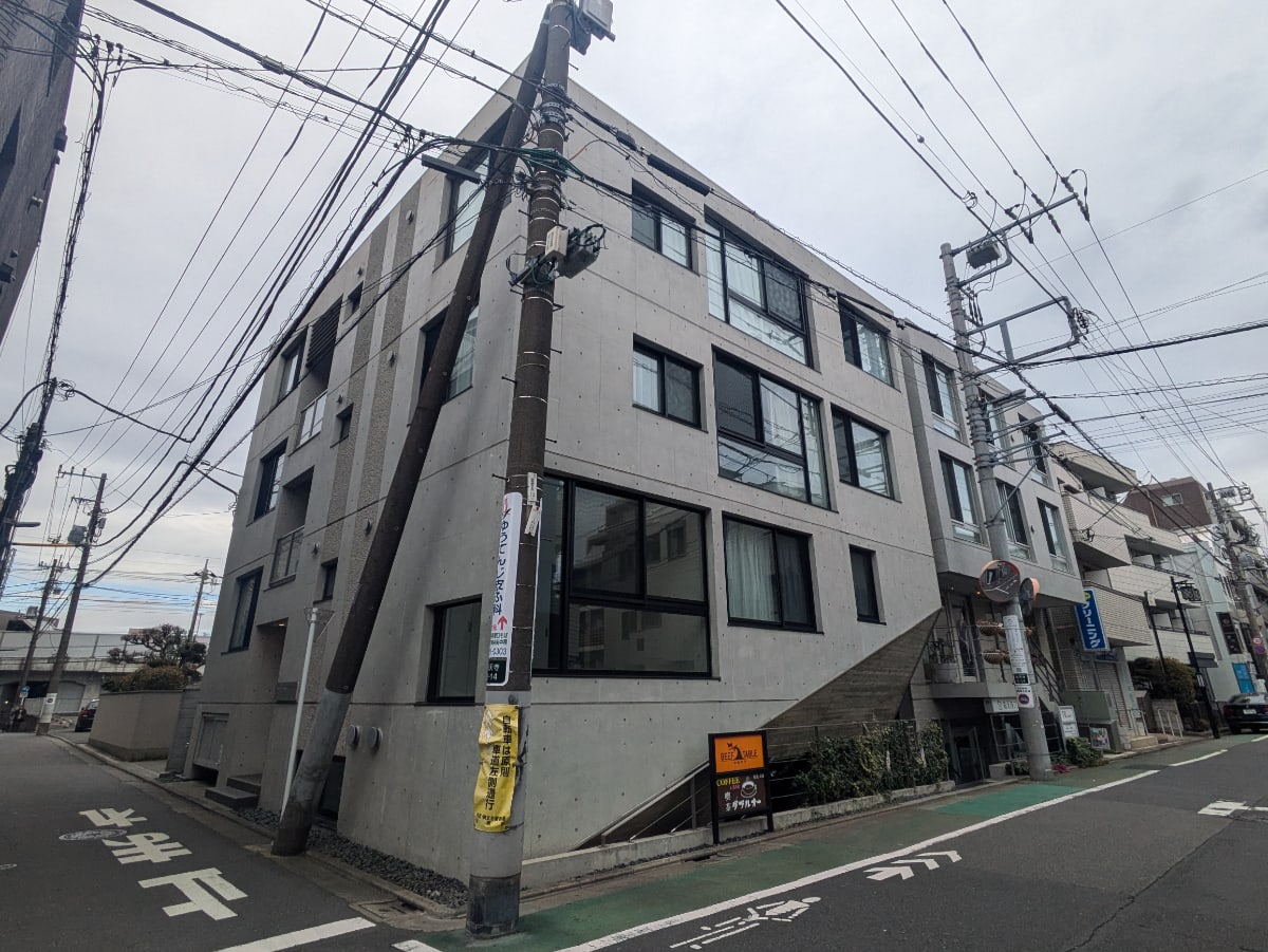 v20260406072300/fresh/building/J00100418514_1