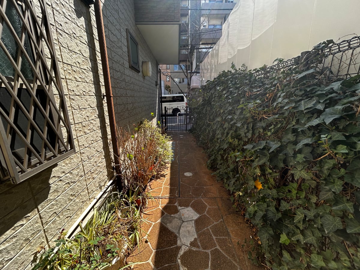 v20260406072300/fresh/building/J00100421559_11
