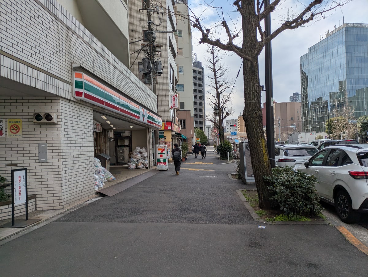 v20260406072300/fresh/building/J00100438045_2