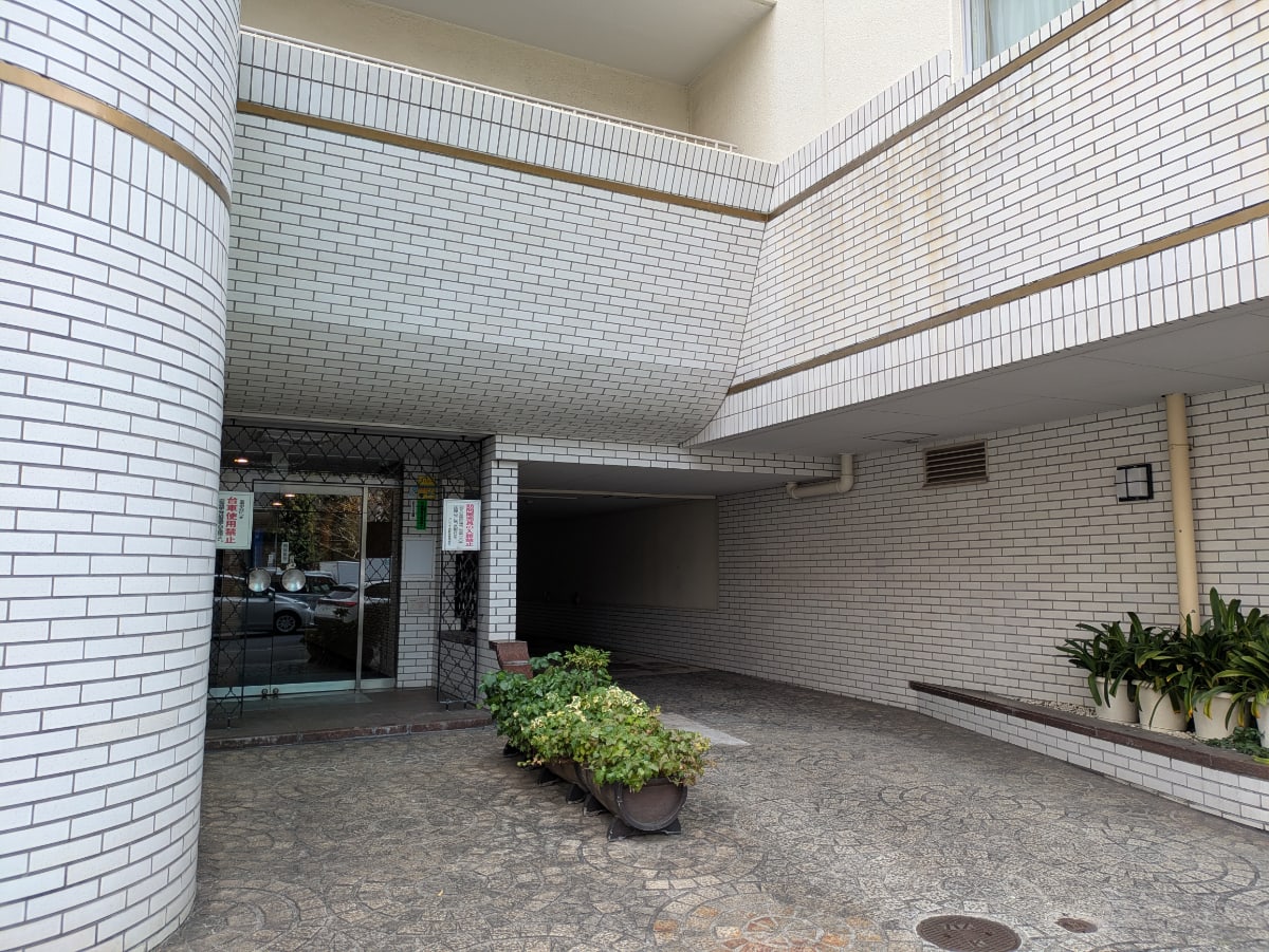v20260406072300/fresh/building/J00100438045_3