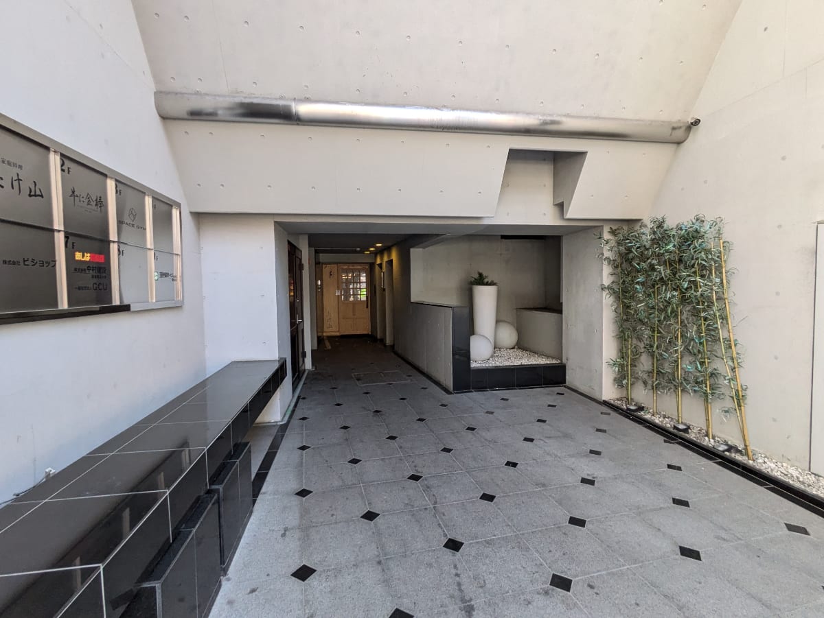 v20260406072300/fresh/building/J00100475801_6