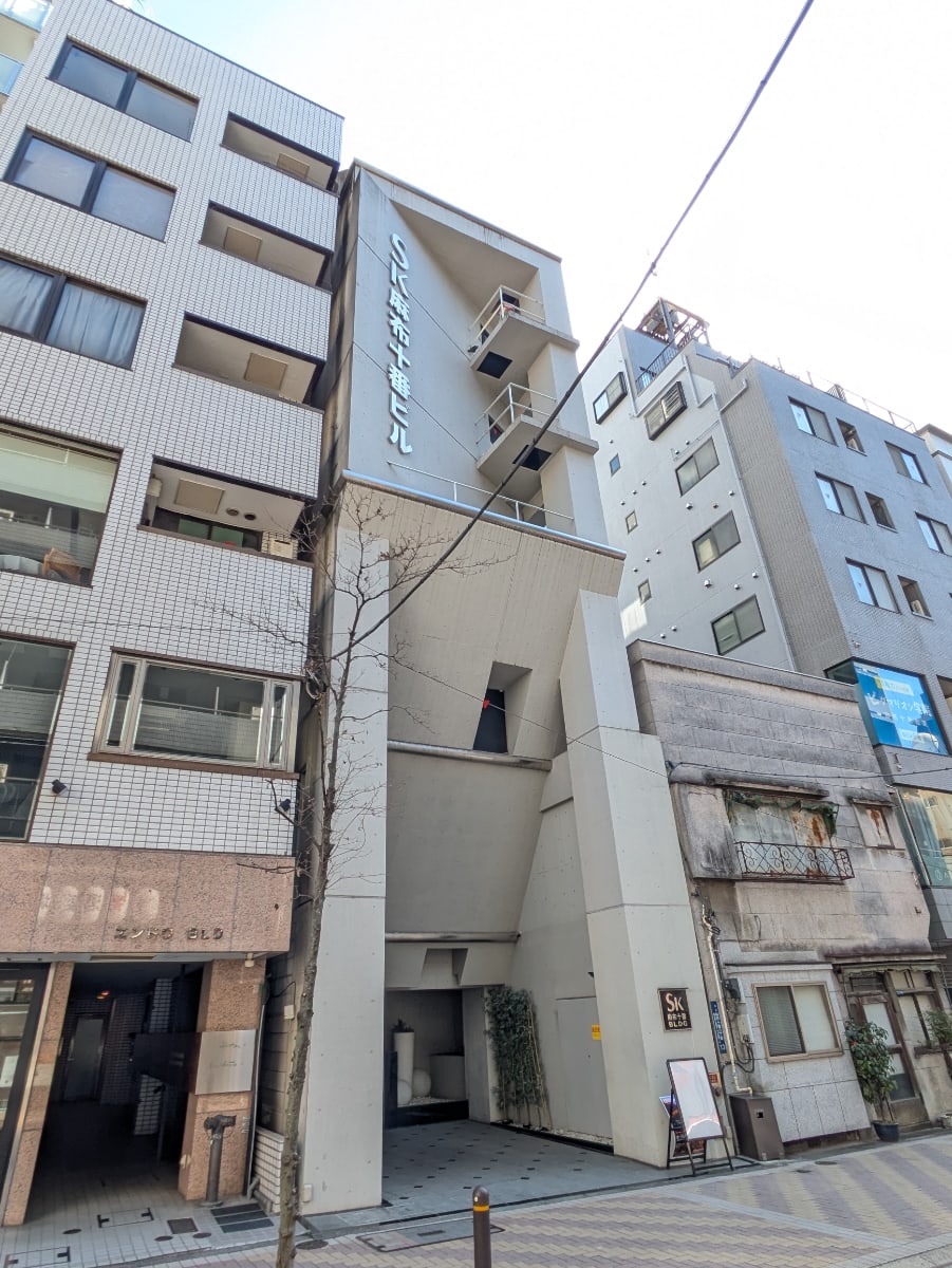 v20260406072300/fresh/building/J00100475801_9