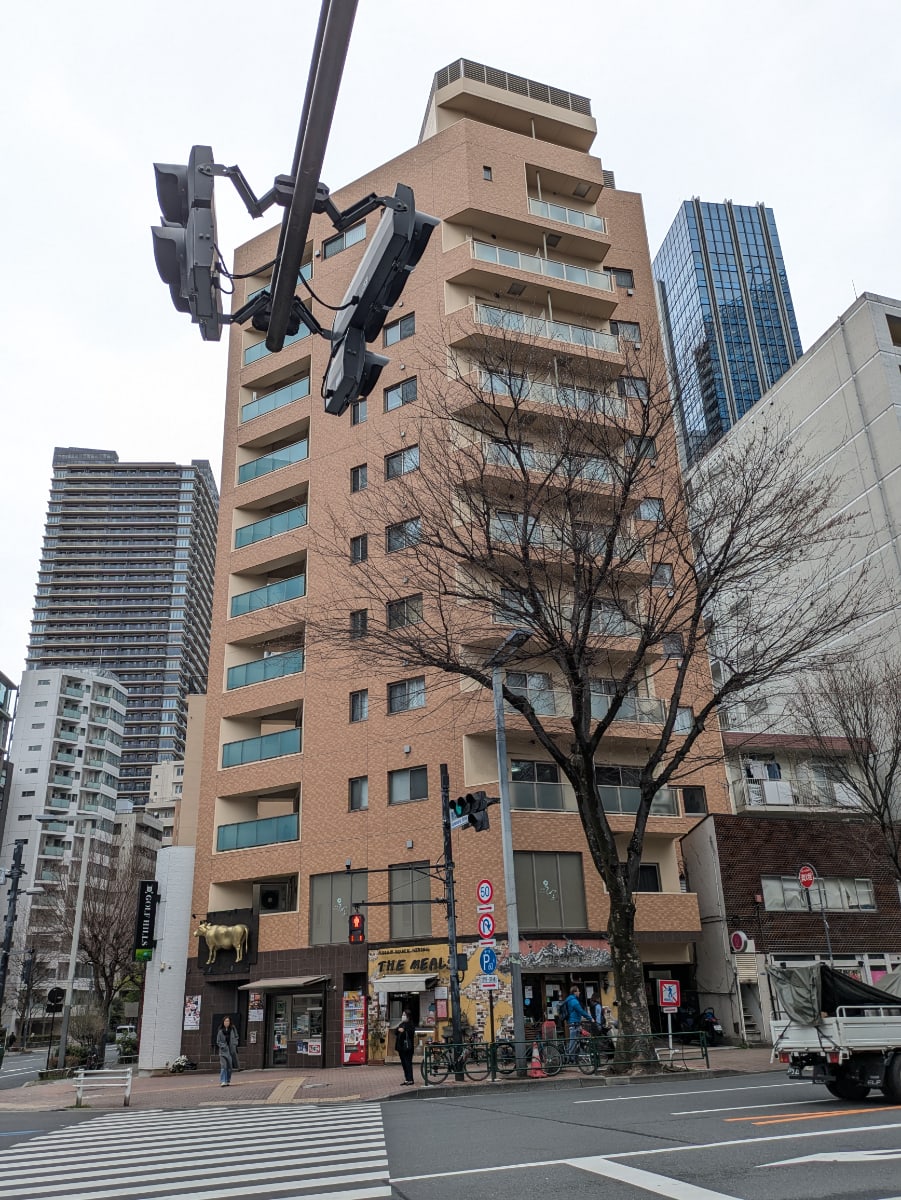 v20260406072300/fresh/building/J00100493433_17