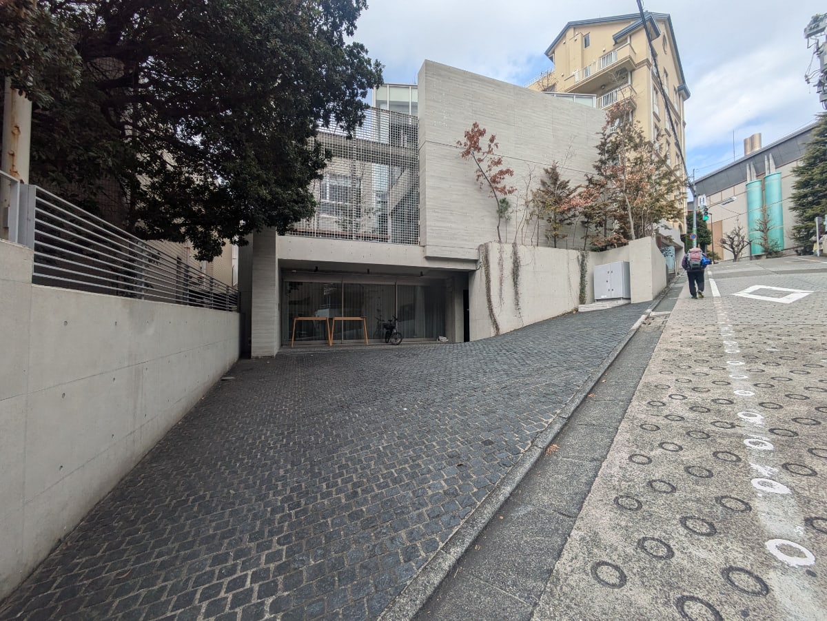 v20260406072300/fresh/building/J00100502389_11