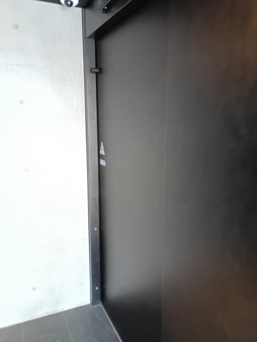 v20260406072300/fresh/building/J00100609427_5