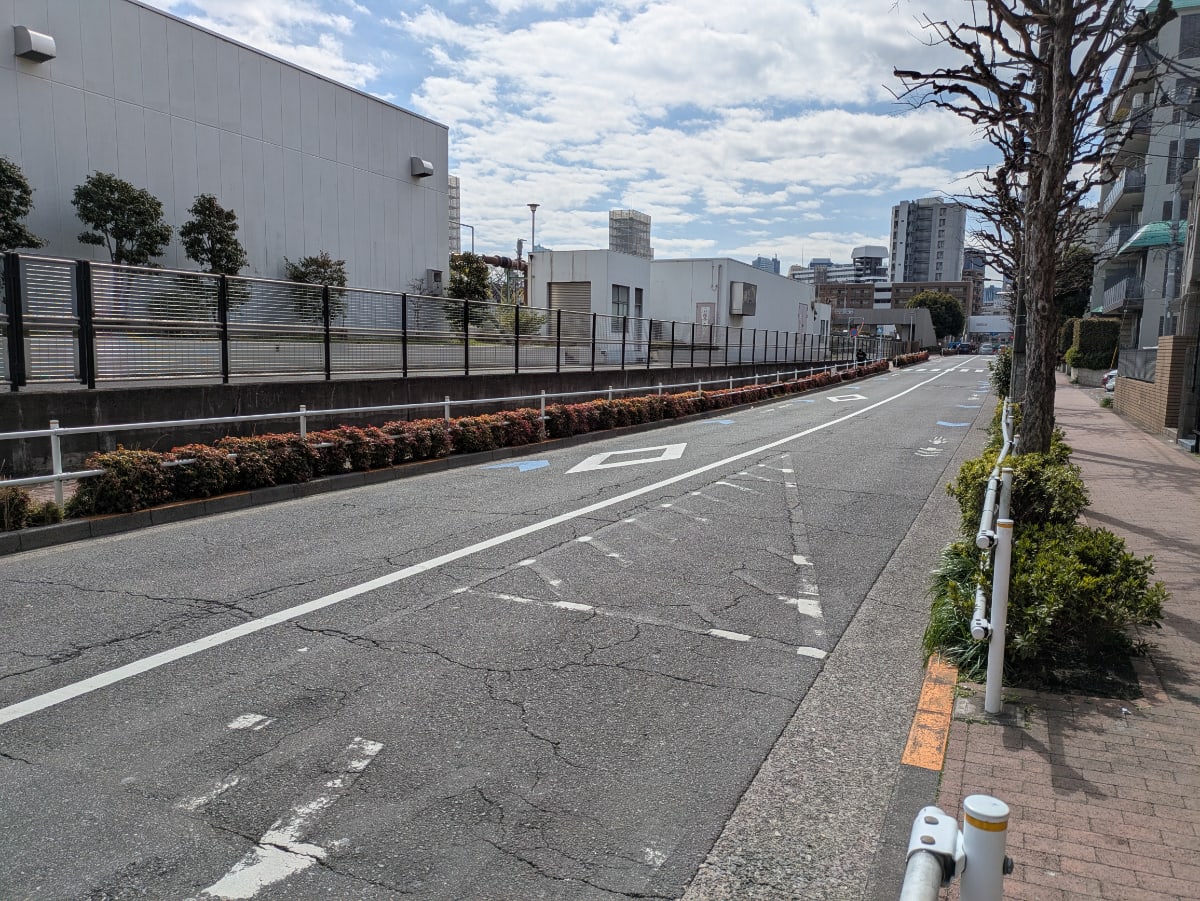 v20260406072300/fresh/building/J00100610010_17
