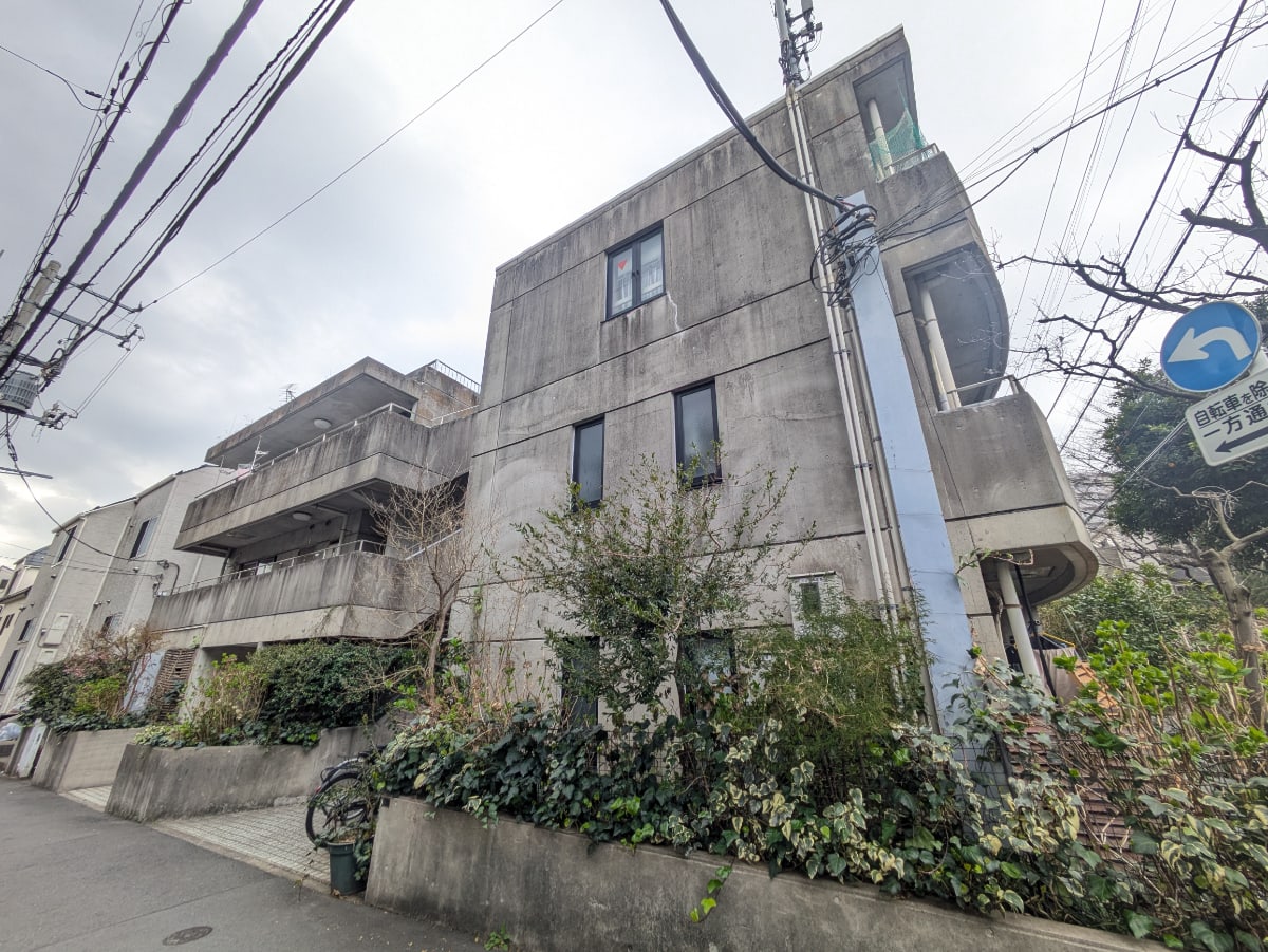 v20260406072300/fresh/building/J00100610050_12