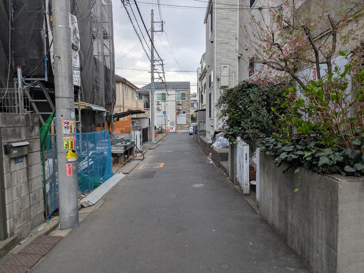 v20260406072300/fresh/building/J00100610050_8