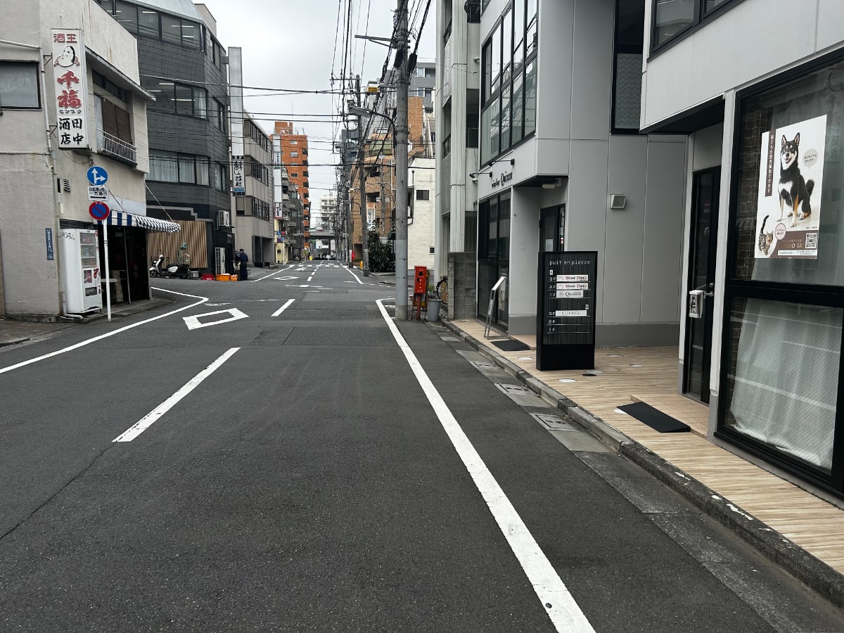 v20260406072300/fresh/building/J00100617847_10