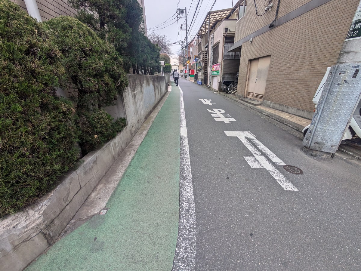 v20260406072300/fresh/building/J00100633520_13