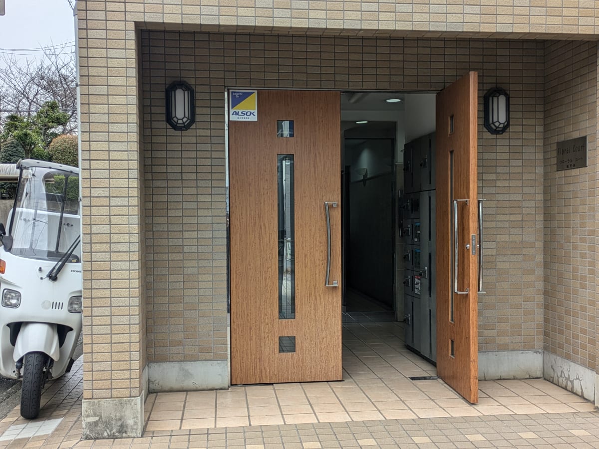 v20260406072300/fresh/building/J00100633520_3