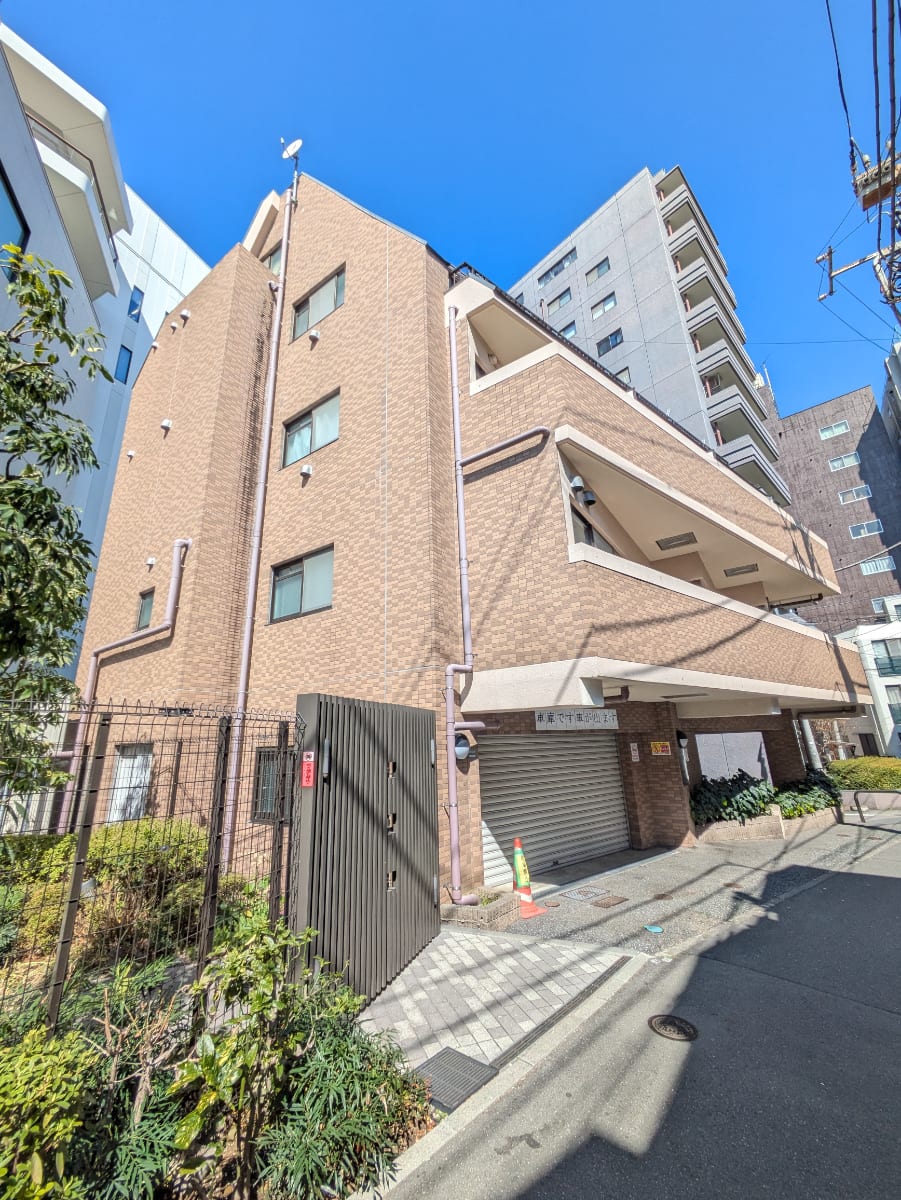 v20260406072300/fresh/building/J00100634952_5